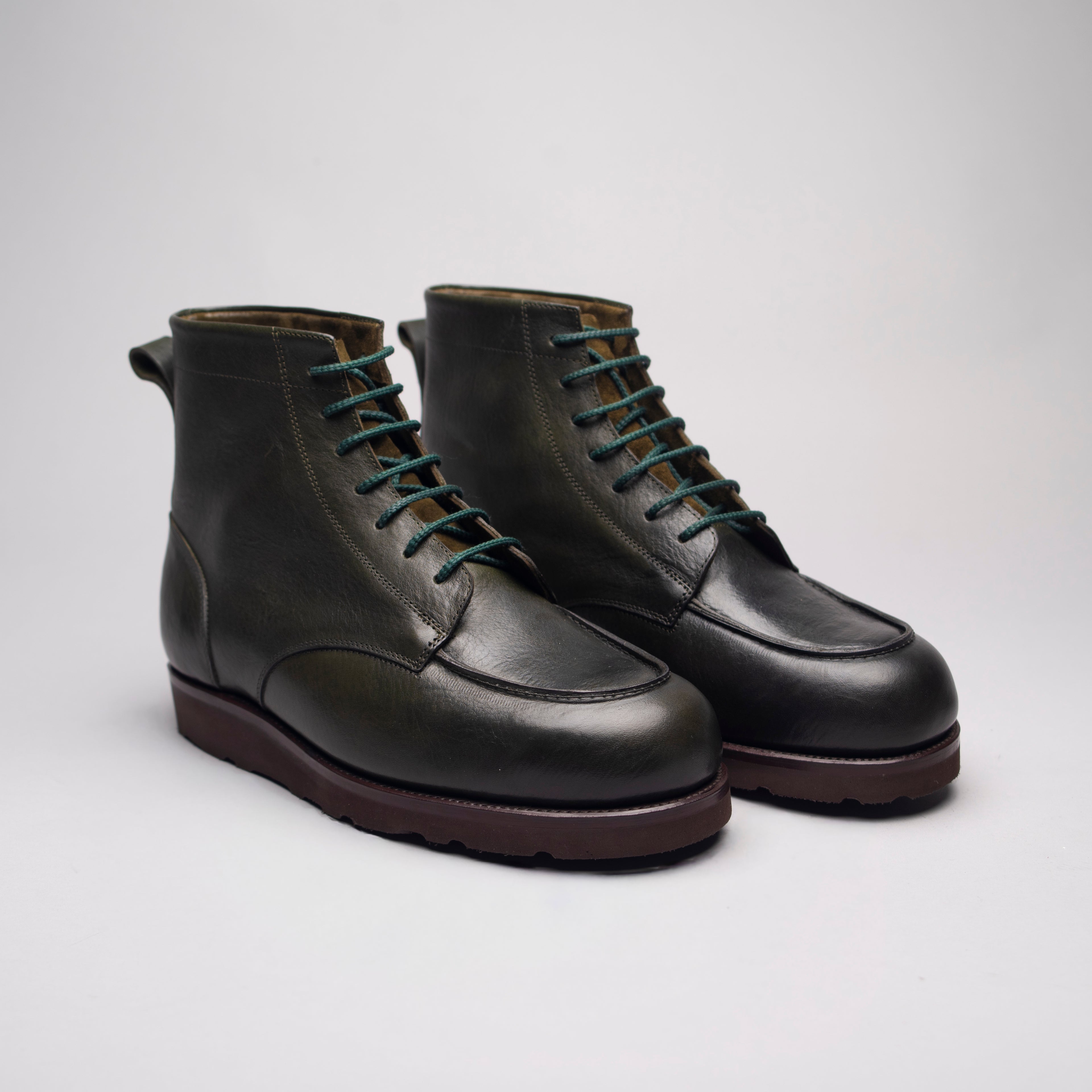 Lamport - Olive vegetable tanned calf