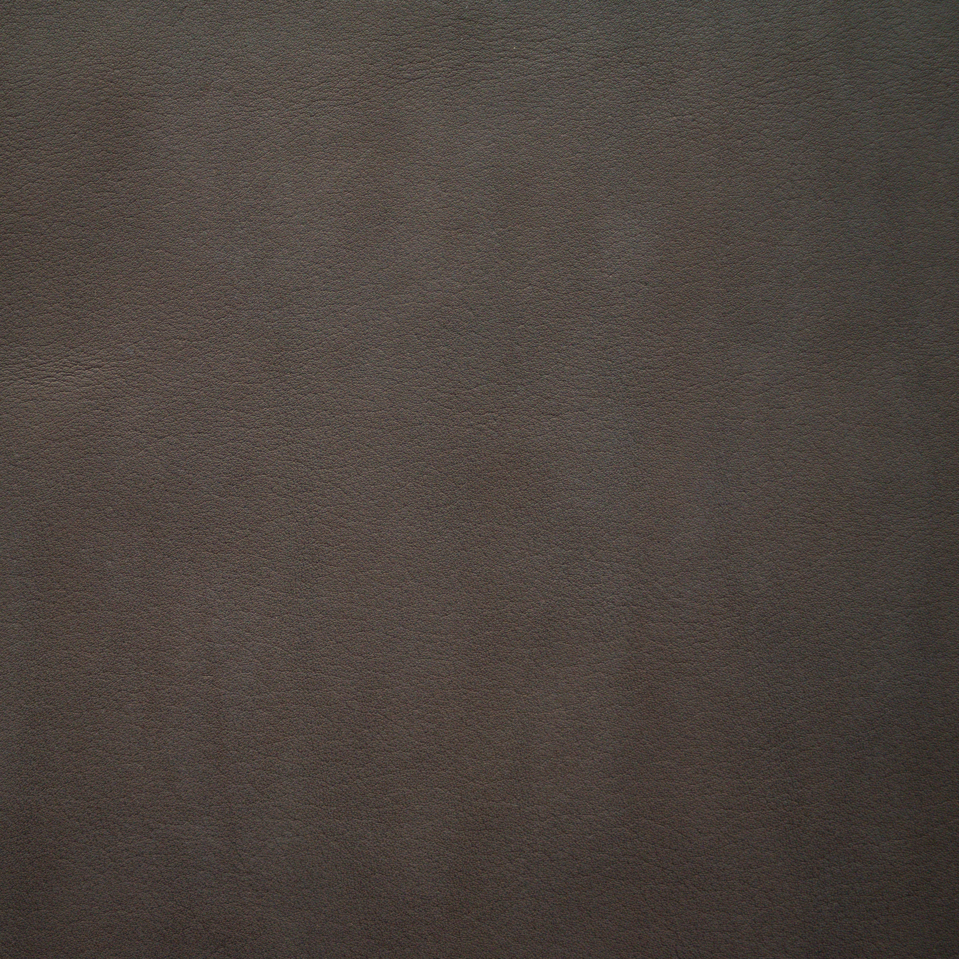 Lamport - Olive vegetable tanned calf